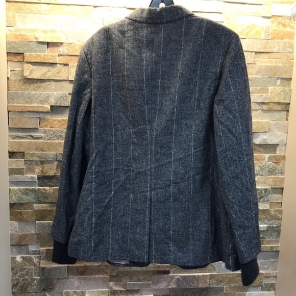 Fabiana Filippi Striped Cashmere Blazer - Picture 6 of 12